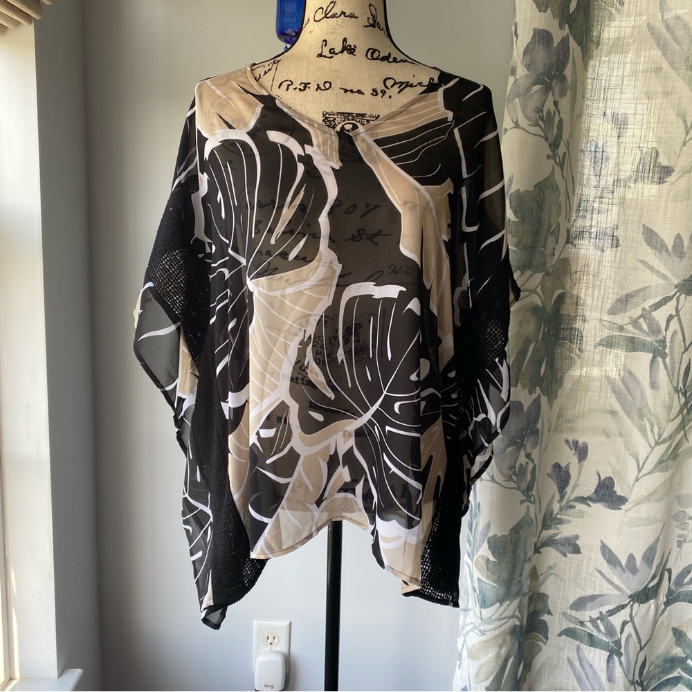 Chicos boho floral flowy sheer tunic poncho top - size s/m